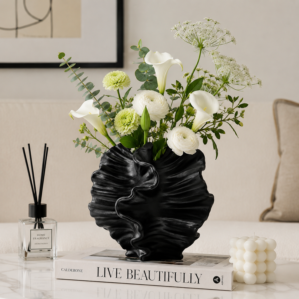 Ruffle Design Flower Vase Set