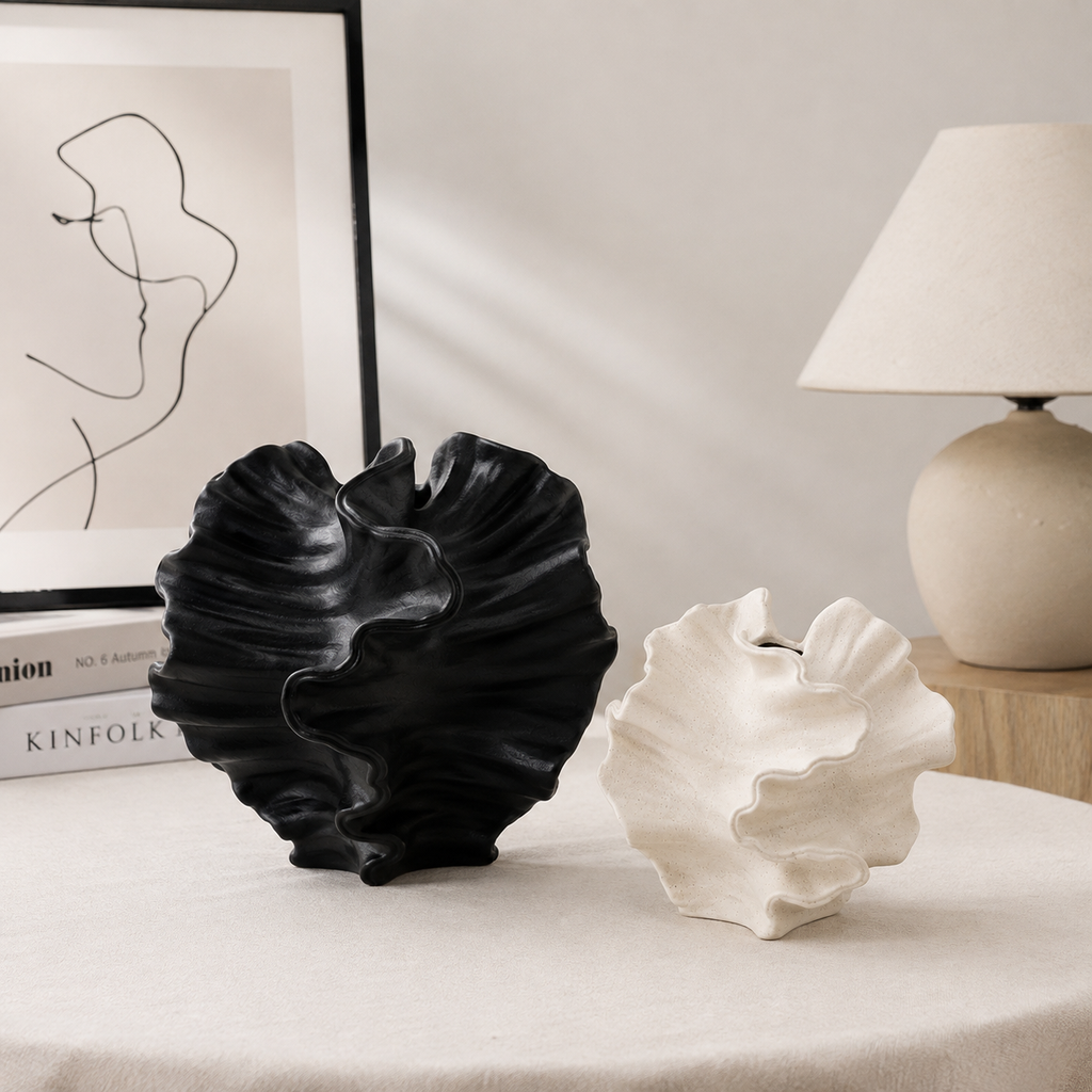 Ruffle Design Flower Vase Set